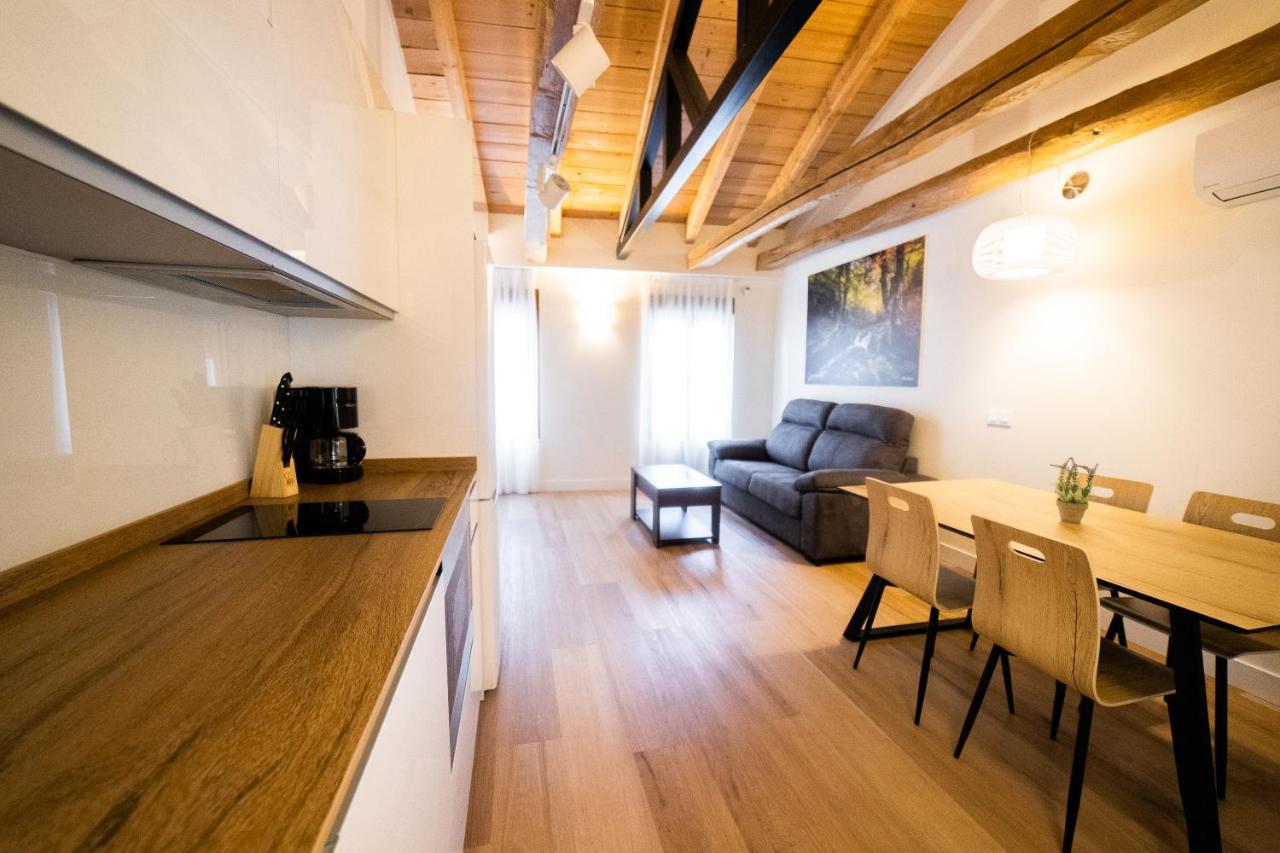 Apartamentos Mk77 Leon- Cantareros מראה חיצוני תמונה