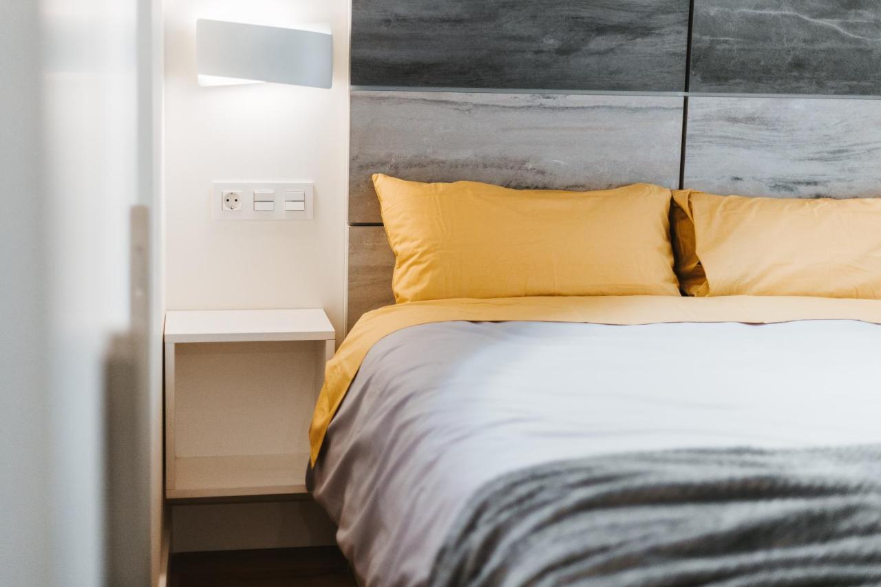 Apartamentos Mk77 Leon- Cantareros מראה חיצוני תמונה